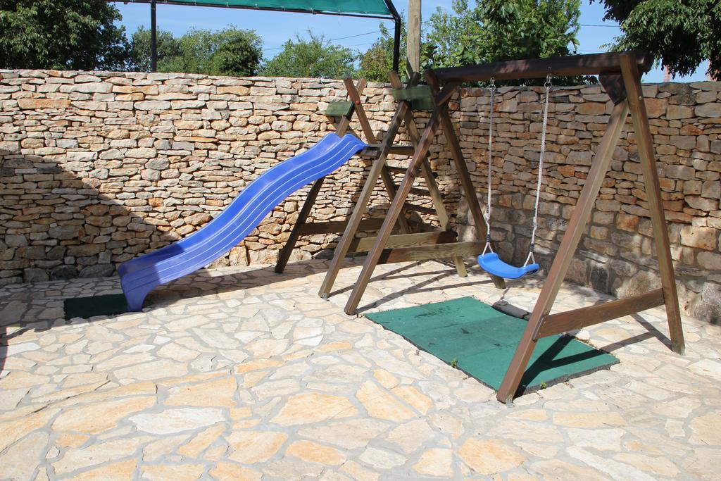 Rural House Gluic Villa Bogatic Phòng bức ảnh