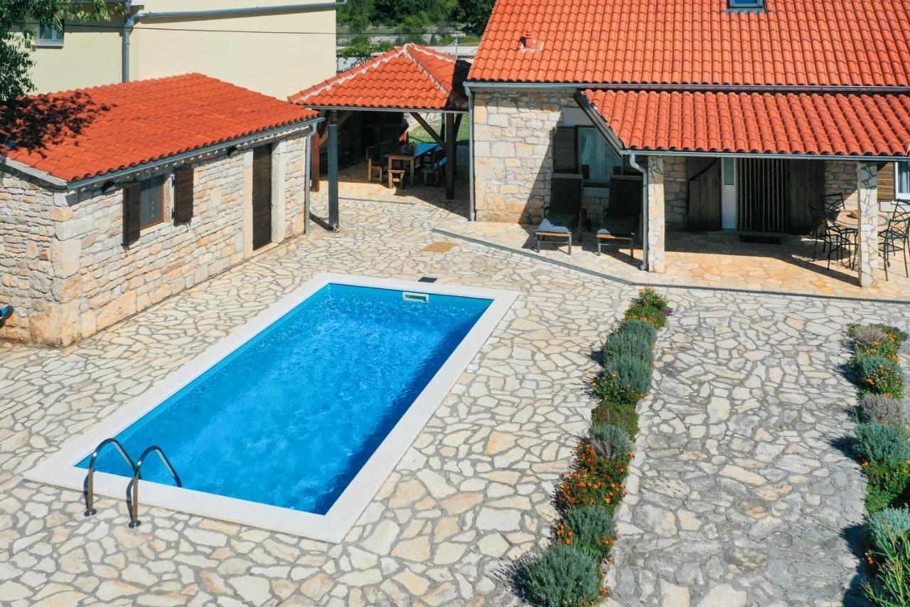 Rural House Gluic Villa Bogatic Ngoại thất bức ảnh