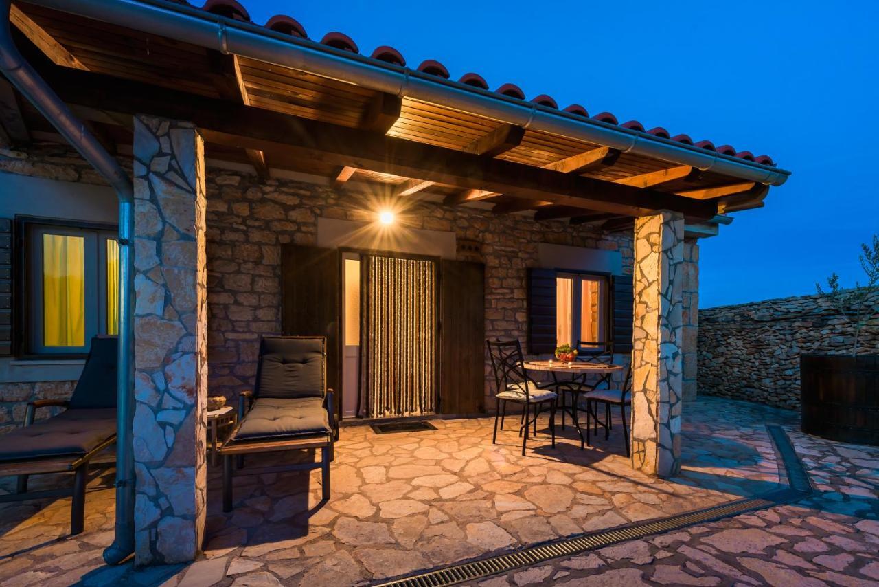 Rural House Gluic Villa Bogatic Ngoại thất bức ảnh
